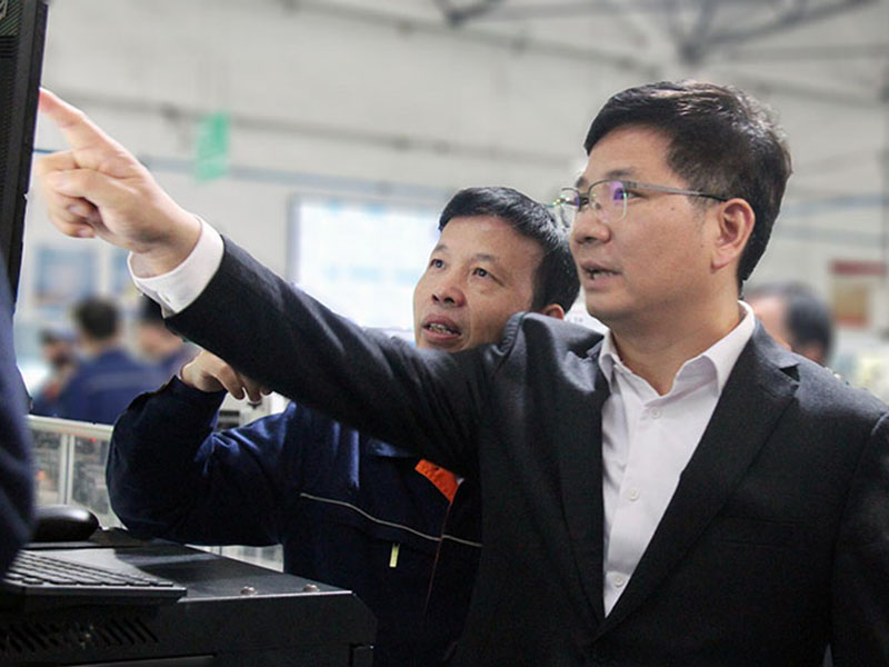 รองนายกเทศมนตรี Wang Wei'an และพรรคพวกเยี่ยมชม บริษัท