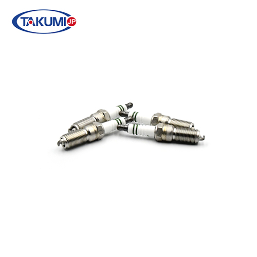 Denso ITV20 Vehicle Spark Plugs Superior Ignitability For Ford Holden Mazda